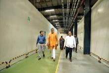 Union Minister of State for #MOFPI Shri Prahlad Singh Patel paid a visit to India Food Park located in Karnataka's Tumkur district, during which he took stock of Shaka Harry unit and food products manufactured there.