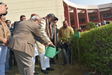 राज्यमंत्री श्री प्रहलाद सिंह पटेल जी ने निफ्टम(कुंडली) परिसर में निफ्टम सेंसरी लैब और पायलट प्लांट का उद्घाटन किया व स्वच्छता अभियान के तहत किए गए कार्यों निरीक्षण कर संस्थान में पौधारोपण किया।