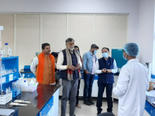 राज्यमंत्री श्री प्रहलाद सिंह पटेल जी ने प्रधानमंत्री किसान संपदा योजना (#PMKSY) की उप-योजना, मेगा पार्क योजना के तहत मध्यप्रदेश के देवास में स्थापित 'अवन्ती मेगा फूड पार्क' का दौरा किया व कार्य संचालन व अनियमितताओं में सुधार के लिए उचित दिशा निर्देश दिए।